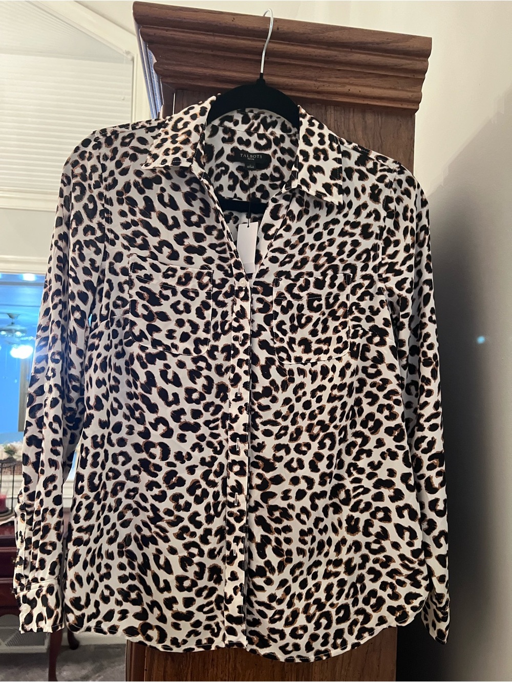 Talbots Petite P Leopard Print Button Front Blouse NWT 100% Polyester